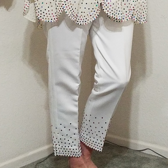 PAGEANT OUTFIT Rhinestone covered white petal design top and pants showgirl Sm - Picture 2 of 8